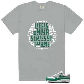 Essential Evergreen Aura Life Turns Graphic Shirt