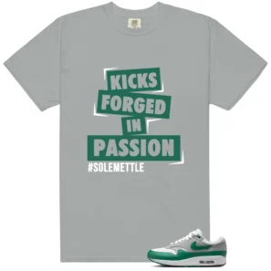 Essential Evergreen Aura Passion Kicks Graphic Shirt