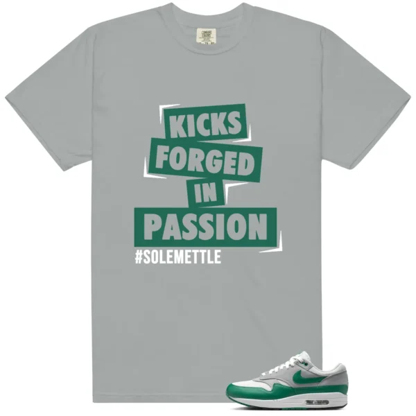 Essential Evergreen Aura Passion Kicks Graphic Shirt